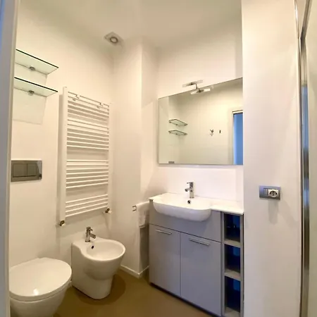 Charming Flat With Ac In Porta Venezia 아파트 밀라노