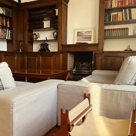 Charming Flat With Ac In Porta Venezia 아파트 *