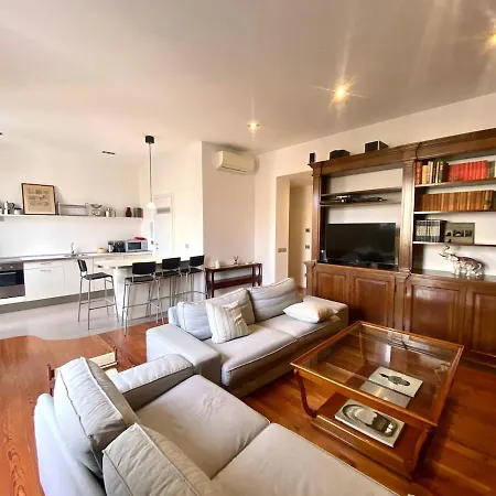 아파트 Charming Flat With Ac In Porta Venezia